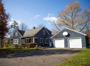 131 Powderhouse Rd, Vestal, NY 13850