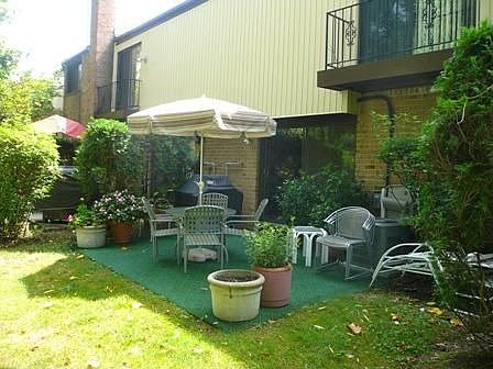 2nd image of 11 Jackson Ave #3