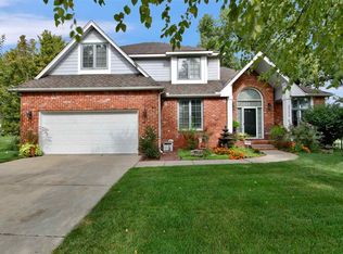 2524 N Green Meadow Cir, Wichita, KS 67205