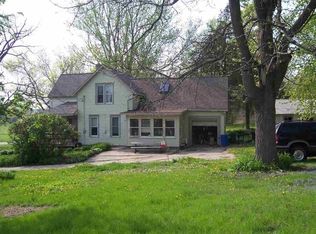 117 Baraboo St, Merrimac, WI 53561