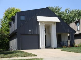 1130 S 15th Cir, Omaha, NE 68108