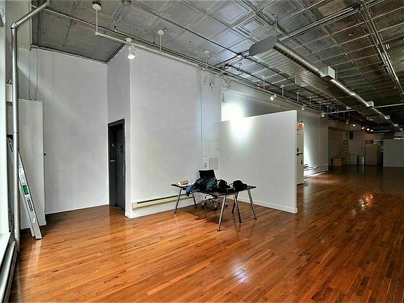 4th image of 429 Broome St #Loft4