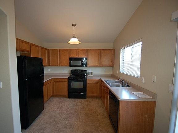 3rd image of 6542 W Chickasaw St