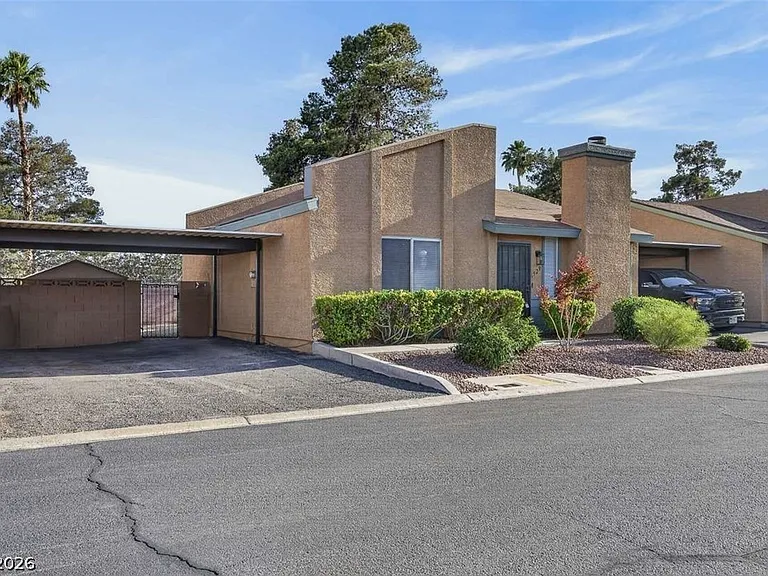 6529 Pinon Pine Way — Photo 31