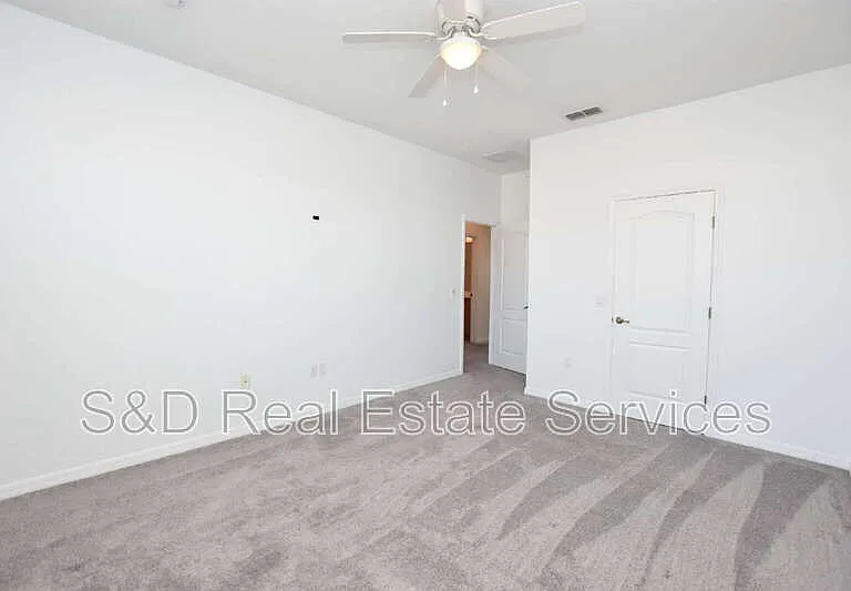 6352 Sedgeford Dr — Photo 30