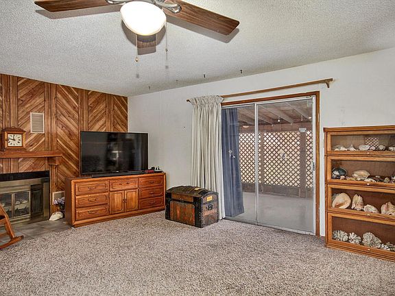 5th image of 4022 N 79th Dr