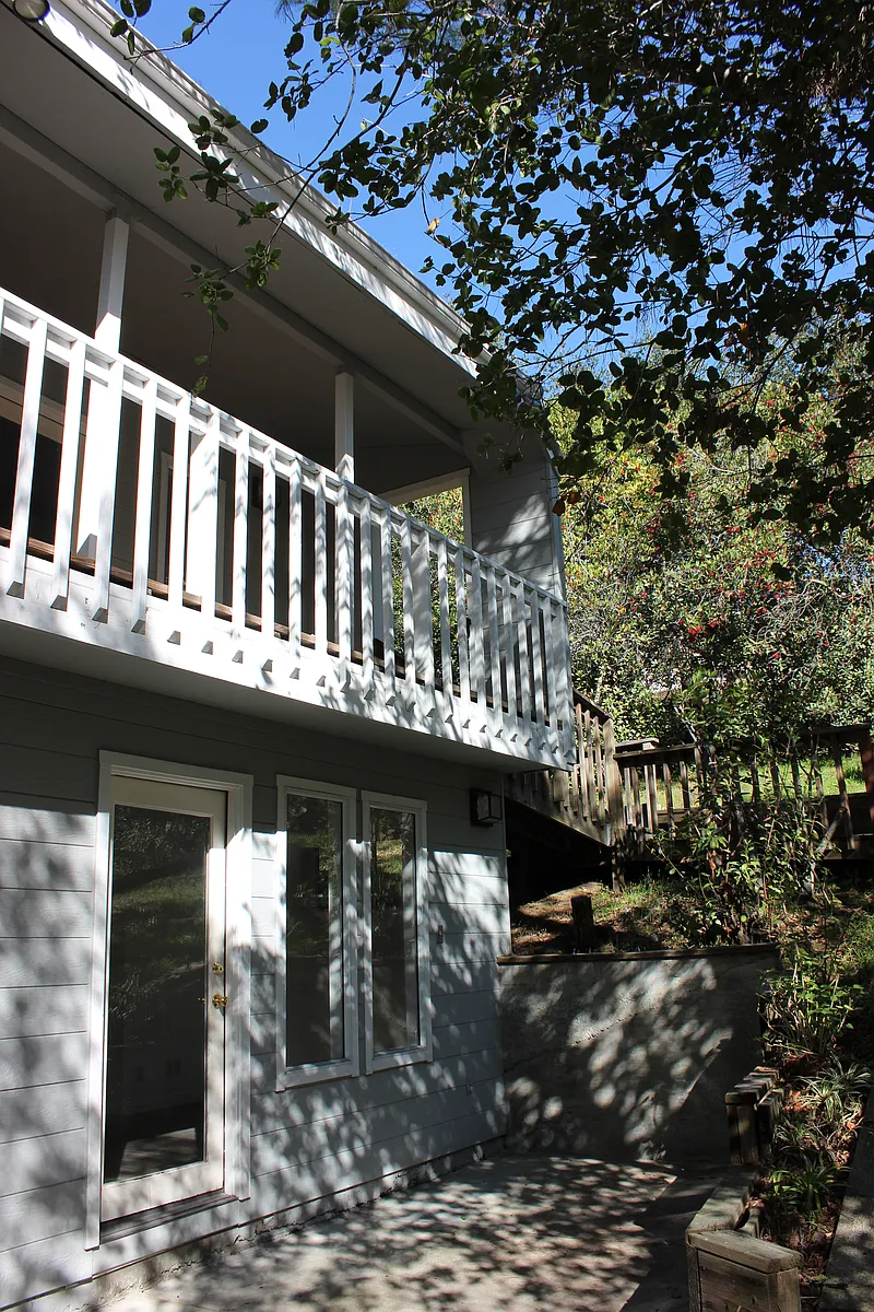 Building Photo - 24 Capri Ln #A