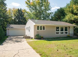 102 Williams Dr, Battle Creek, MI 49015