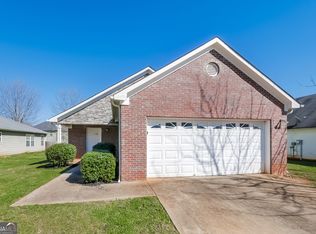 296 Klinetop Dr, McDonough, GA 30253