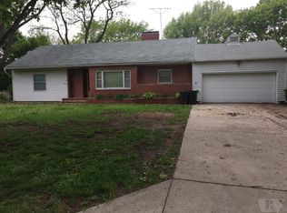 1608 Maple St, Shenandoah, IA 51601