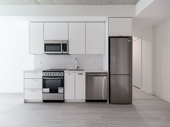 3rd image of 284 King St E #1502