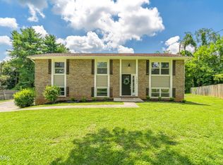7602 Moon Crest Ct, Powell, TN 37849