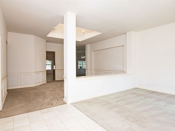 2nd image of 520 Rosedale St