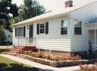 121 W Franklin St, Tremont, IL 61568