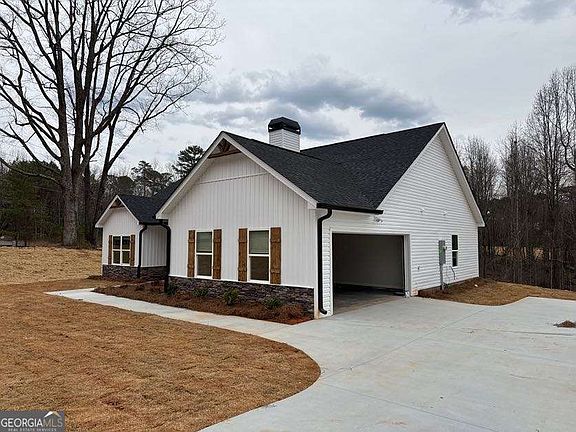 3rd image of 273 Cool Springs Rd