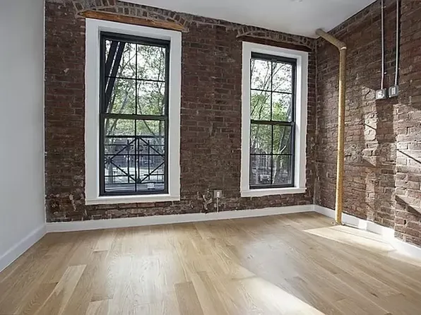102 Forsyth St APT 11, New York, NY 10002