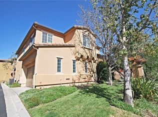 25381 Playa Serena Dr, Valencia, CA 91381