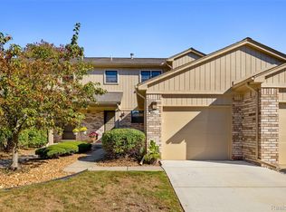 41600 Janet Dr, Clinton Township, MI 48038