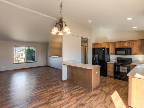 4th image of 3870 N Slazenger Ln