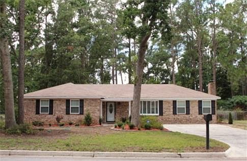 1st image of 3359 Ravenwood Dr