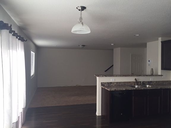 living room pic_12142015