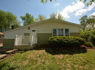 564 Apex Dr, Saint Louis, MO
