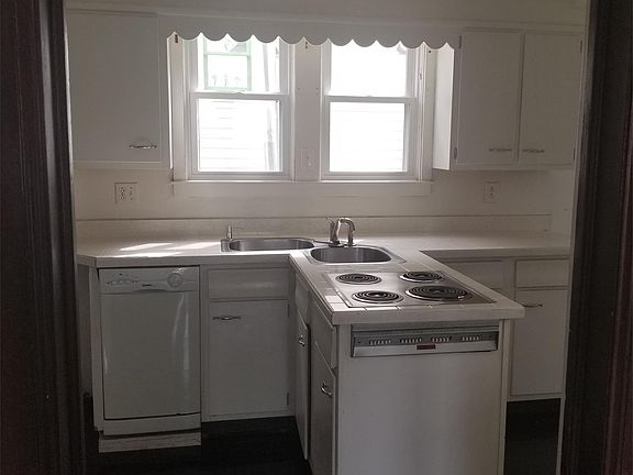 5th image of 312 Central Ave