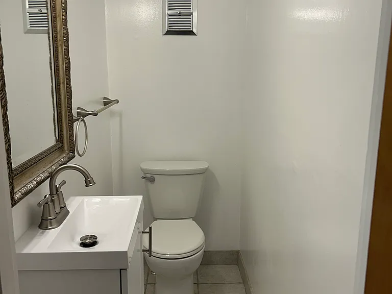 Powder room