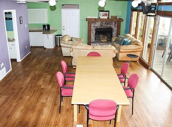 4th image of 5714 Magnolia Dr