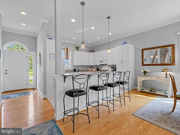 5th image of 36929 Creekhaven Dr