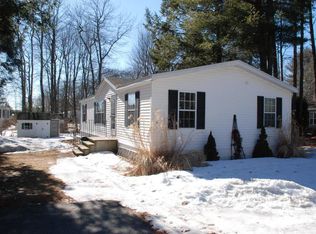 15 Rockland Dr, Old Orchard Beach, ME 04064