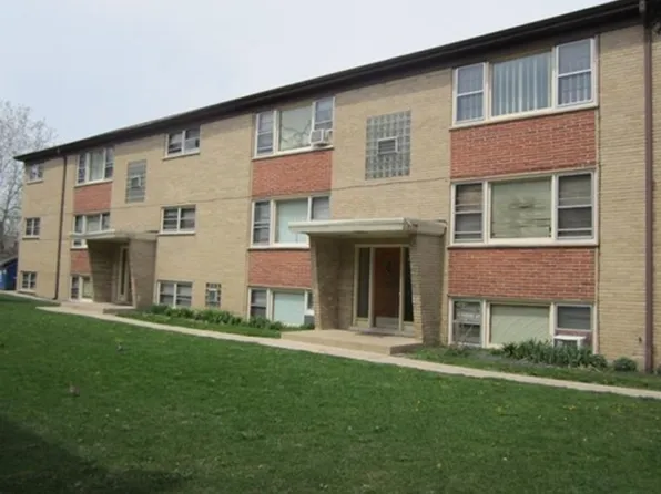 602 N Wolf Rd, Hillside, IL