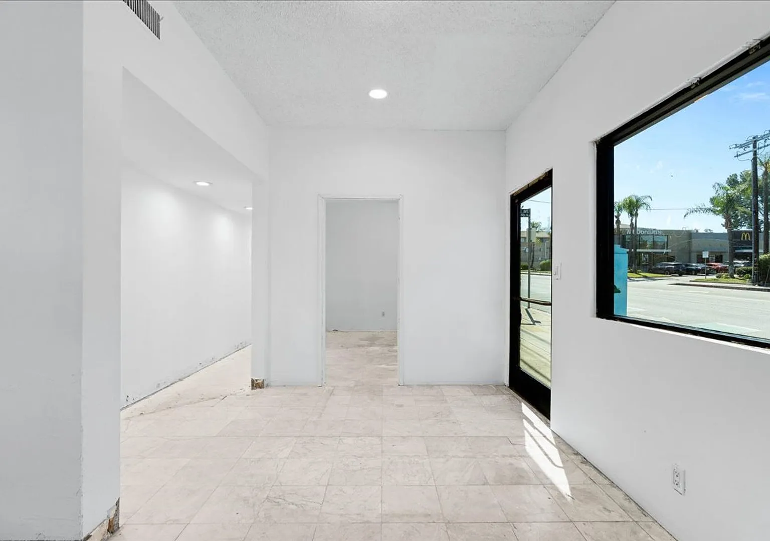 7969 Foothill Blvd — Photo 1