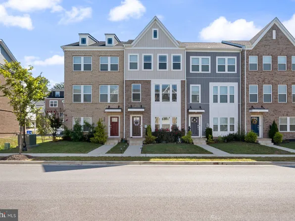 6960 Farragut Dr, Bryans Road, MD 20616