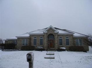 820 E Margaret Ln, Bourbonnais, IL 60914
