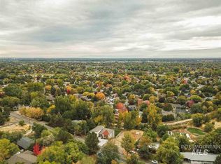 5432 W Hill Rd, Boise, ID 83703