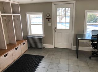 25 Sisson Pond Rd #1, Portsmouth, RI 02871