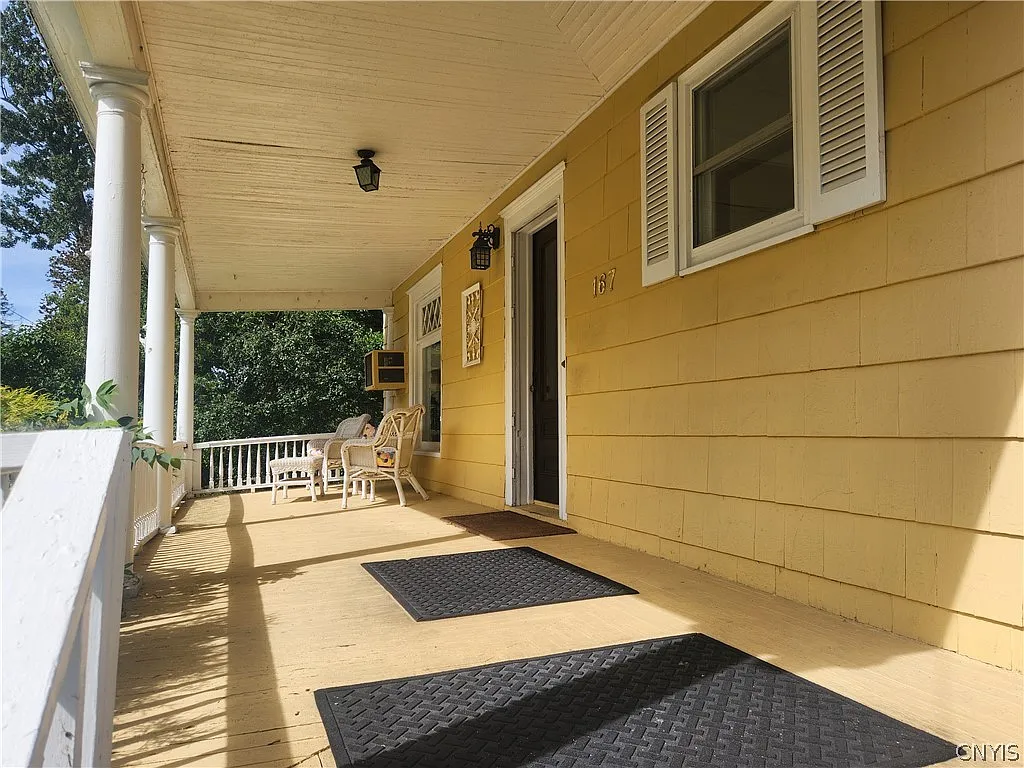 1 bed, 2.0 bath, 1200 sqft, $2,200 — Photo 4