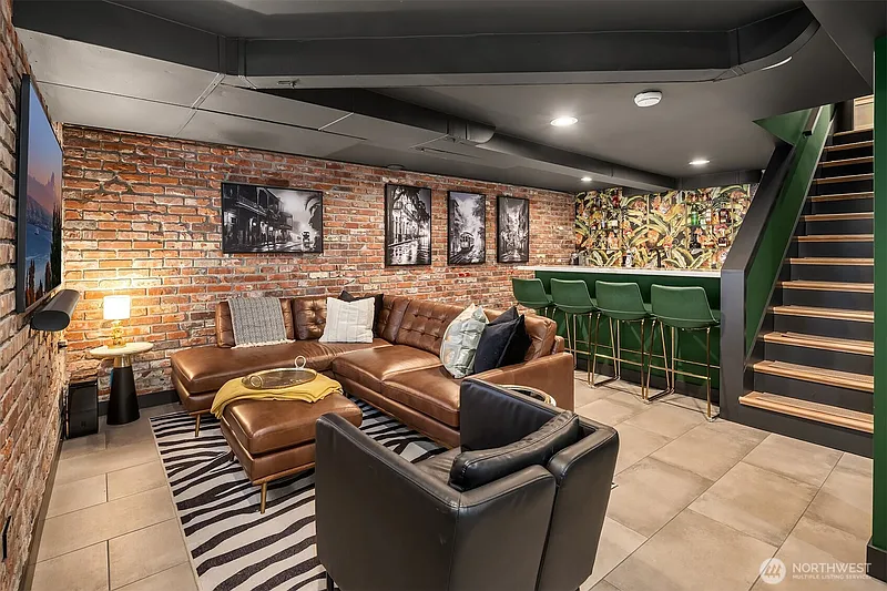 Thumbnail 17