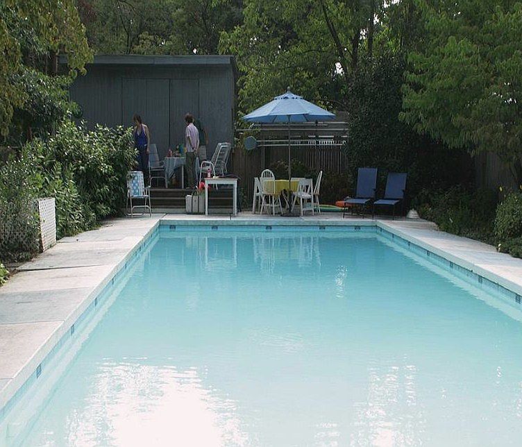 1st image of 3446 Courtland Dr