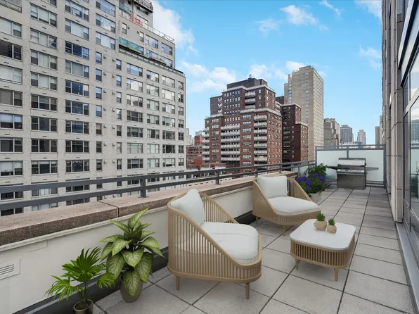 450 East 83rd Street 6B image 1 of 24