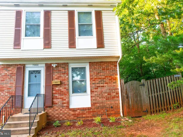7001 Woodstream Ter, Lanham, MD 20706