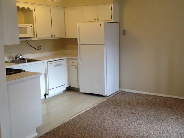 652 Olde Towne Ave #19-652E, Columbus, OH 43214