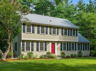 30 Drumlin Hill Rd, Groton, MA 01450