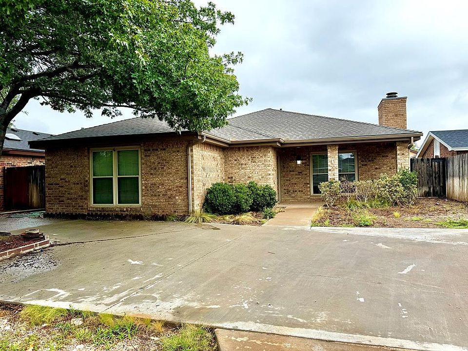1st image of 2502 Hoya Dr