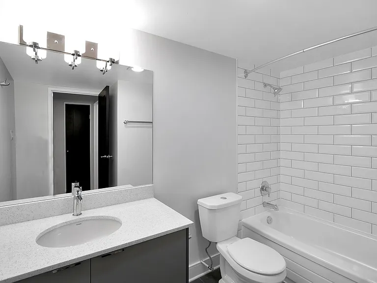 535 Shaw Ave — Photo 6