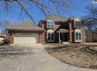 2614 N Parkwood Ln, Wichita, KS 67220