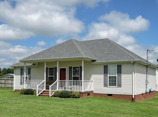 2 Merideth Lynn Rd, Fayetteville, TN 37334