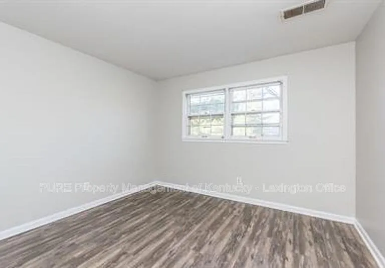 3736 Camelot Dr #A — Photo 3