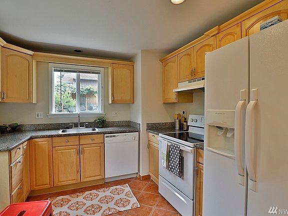 4th image of 15119 40th Ave W #B